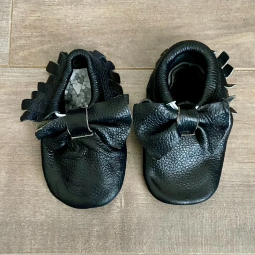 Leather Baby Moccasins with Tassels Crib Toddler Shoes in Black